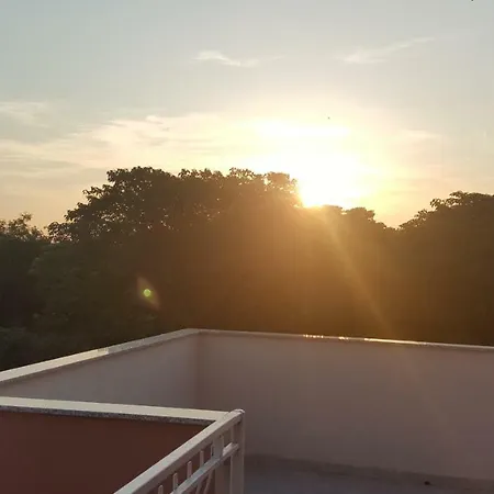 Villa Mila Biograd Na Moru-polaca