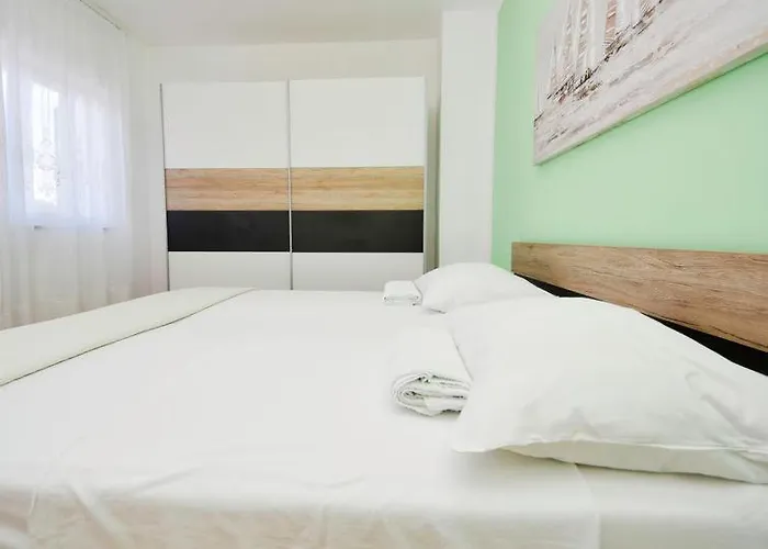 Mila Biograd Na Moru-polaca Villa Polaca