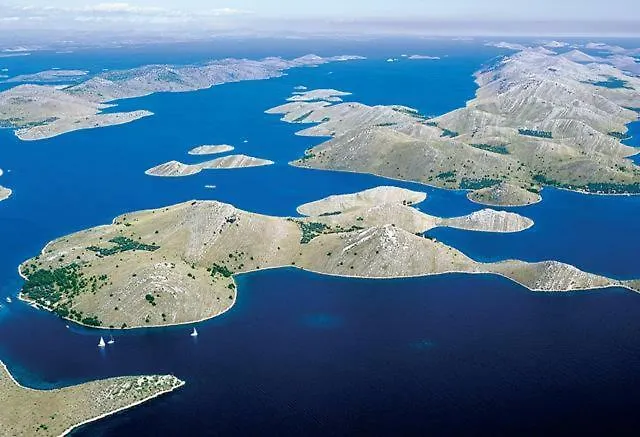 Mila Biograd Na Moru-polaca